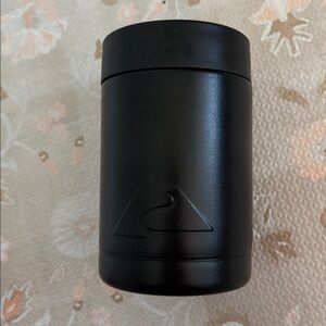 Ozark Trail Cold  Vacuum Insulated Stainless Steel Can Cooler 12oz Black